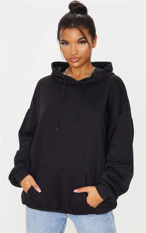 are oversized hoodies in style